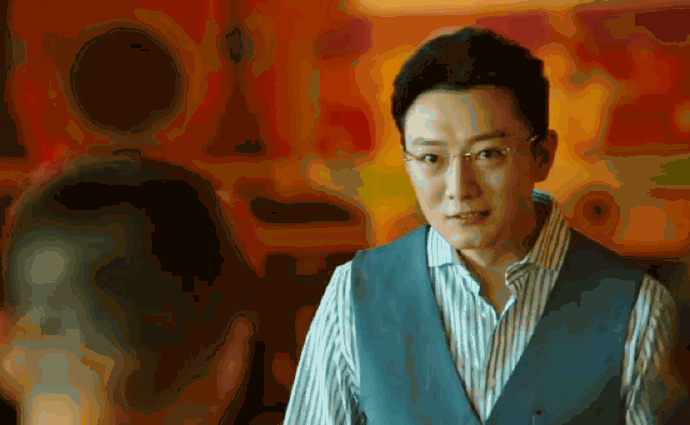 路严阵以待
