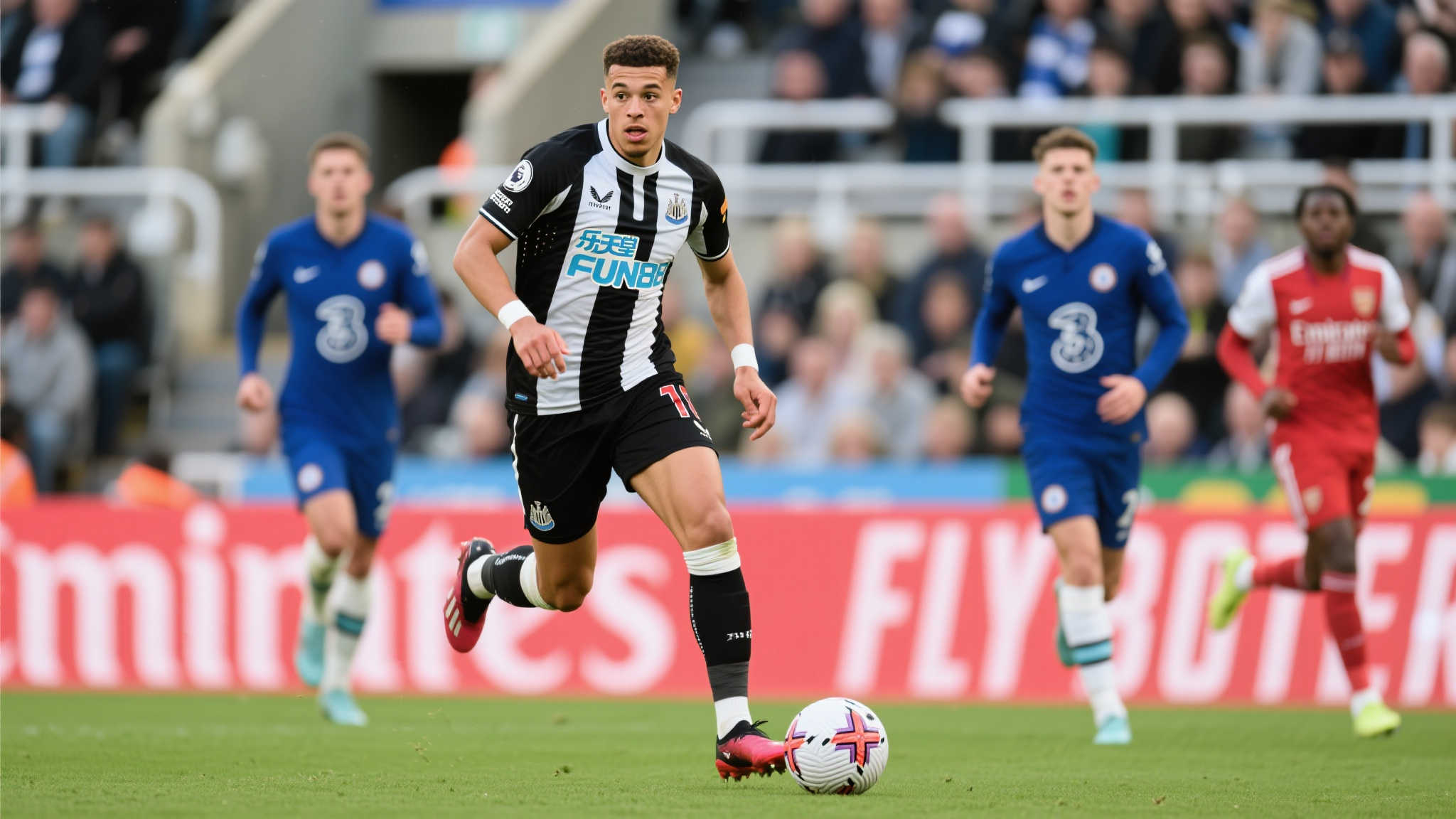 刘逸接连破 刘逸接连破